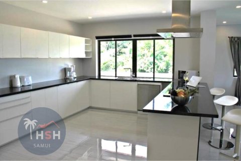 Villa in Ko Samui, Thailand 5 bedrooms № 179995 - photo 6