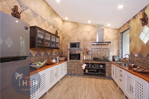 Villa in Ko Samui, Thailand 4 bedrooms № 179994 - photo 6