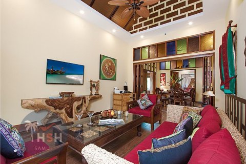 Villa in Ko Samui, Thailand 4 bedrooms № 179994 - photo 3