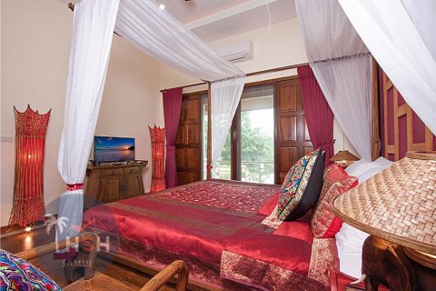 Villa in Ko Samui, Thailand 4 bedrooms № 179994 - photo 15