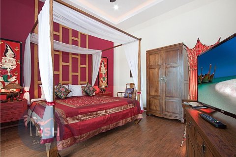Villa in Ko Samui, Thailand 4 bedrooms № 179994 - photo 16