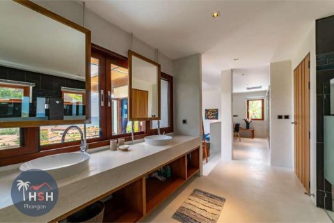 Villa in Koh Pha Ngan, Thailand 4 bedrooms № 179997 - photo 13