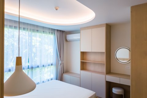 Condo à Kathu, Thaïlande, 2 chambres № 139795 - photo 11