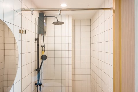 Condo à Kathu, Thaïlande, 2 chambres № 139795 - photo 21