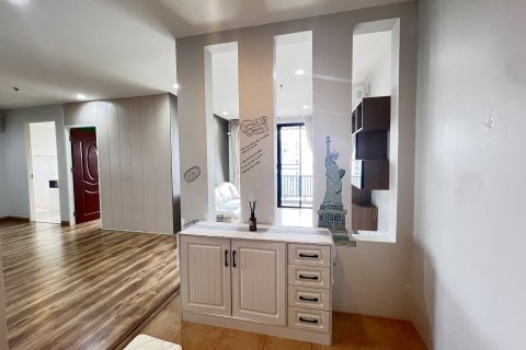 Кондоминиум с 3 спальнями в Ваттхане, Бангкок, Таиланд № 139800 - фото 2