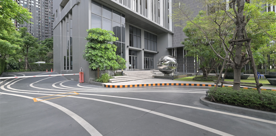 Condo in Bangkok, Thailand, 2 bedrooms № 188148