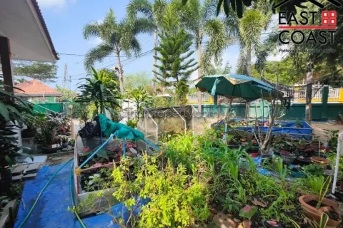 Casa de 3 dormitorios en Pattaya, Tailandia № 213590 - foto 18
