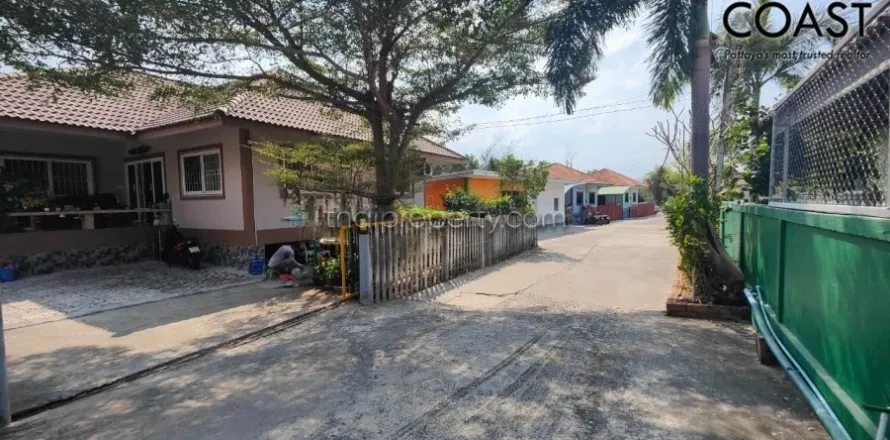 Casa de 3 dormitorios en Pattaya, Tailandia № 213590