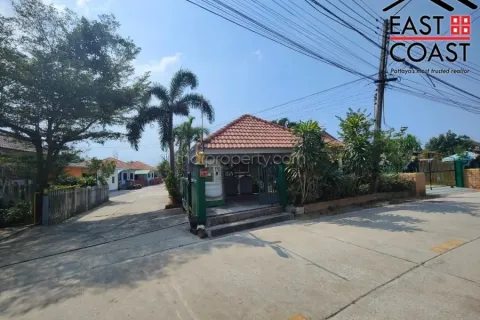 Casa de 3 dormitorios en Pattaya, Tailandia № 213590 - foto 16