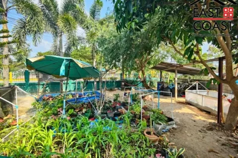 Casa de 3 dormitorios en Pattaya, Tailandia № 213590 - foto 20