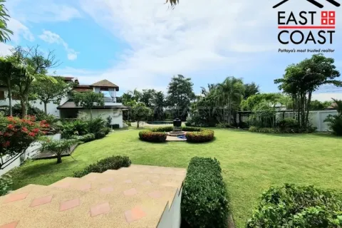 Casa de 7 dormitorios en Pattaya, Tailandia № 213585 - foto 5