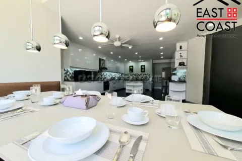Casa de 7 dormitorios en Pattaya, Tailandia № 213585 - foto 19