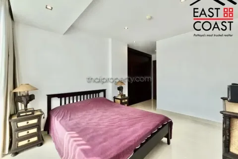 Condominio de 2 dormitorios en Jomtien Beach, Pattaya, Tailandia № 213588 - foto 19