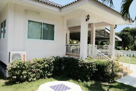 House in Hua Hin, Thailand 2 bedrooms № 169485