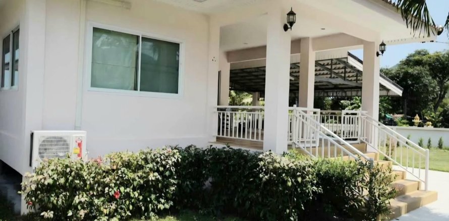 House in Hua Hin, Thailand 2 bedrooms № 169485