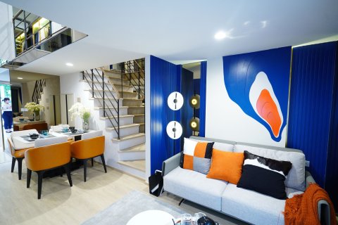 Duplex à Bang Rak, Bangkok, Thaïlande 2 chambres № 171294