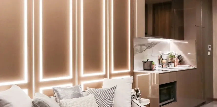 Condo à Ratchathewi, Bangkok, Thaïlande, 2 chambres  № 171293