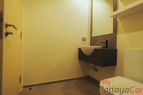 Condominio de 2 dormitorios en Bang Lamung, Tailandia № 233714 - foto 23