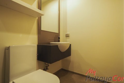 Condominio de 2 dormitorios en Bang Lamung, Tailandia № 233714 - foto 17