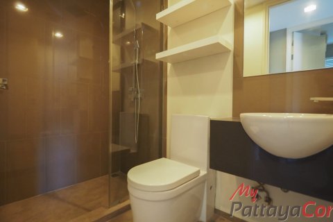 Condominio de 2 dormitorios en Bang Lamung, Tailandia № 233714 - foto 16