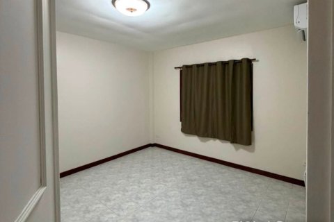 House in Pattaya, Thailand 3 bedrooms № 209812 - photo 8