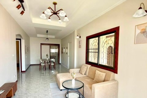 House in Pattaya, Thailand 3 bedrooms № 209812 - photo 3