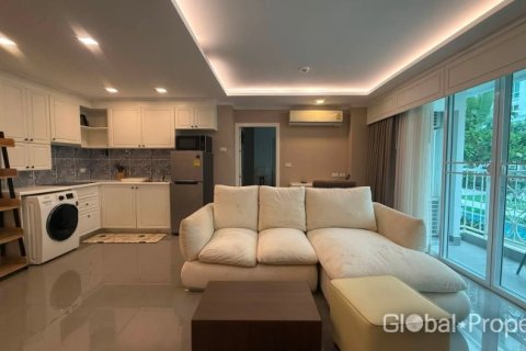 Condo in Pattaya, Thailand, 2 bedrooms  № 209811 - photo 10