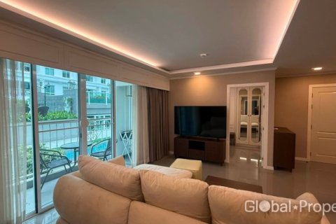 Condo in Pattaya, Thailand, 2 bedrooms  № 209811 - photo 11