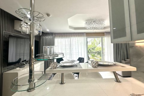 Apartment in Pattaya, Thailand 2 bedrooms № 209814