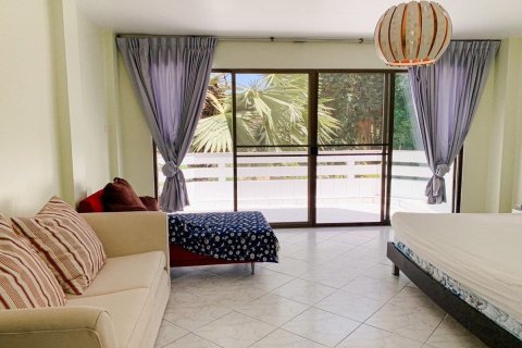 House in Pattaya, Thailand 5 bedrooms № 153582 - photo 14