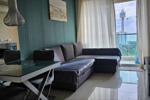 Apartment in Pattaya, Thailand 2 rooms № 205849