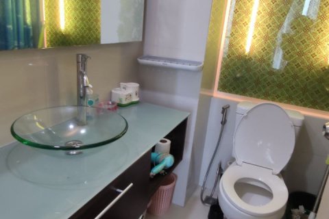 Appartement à Pattaya, Thaïlande 2 chambres № 205849 - photo 7