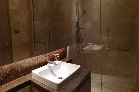 Studio in the Condo in Pathum Wan, Bangkok, Thailand  № 172095 - photo 5