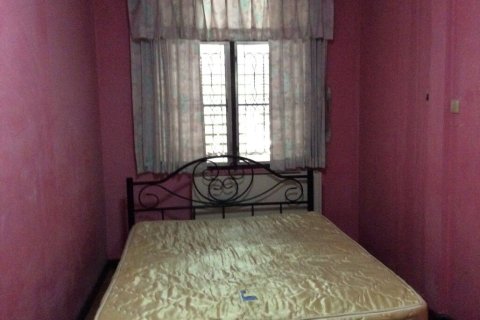 House in Pattaya, Thailand 3 bedrooms № 172097 - photo 12