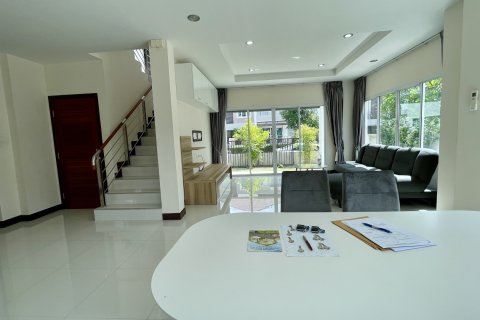 Дом в Паттайе, Таиланд с 3 спальнями  № 148947 - фото 9