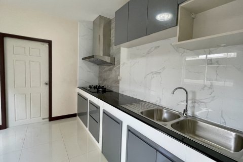 Дом в Паттайе, Таиланд с 3 спальнями  № 148947 - фото 13