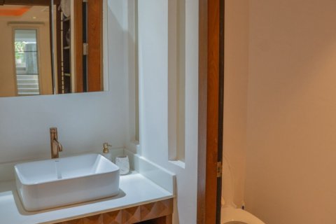 Studio dans le Condo à Phuket, Thaïlande  № 171572 - photo 19