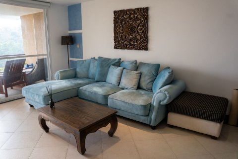 Studio dans le Condo à Phuket, Thaïlande  № 171572 - photo 11