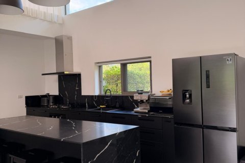 Villa in Ko Samui, Thailand 3 bedrooms № 171577 - photo 14