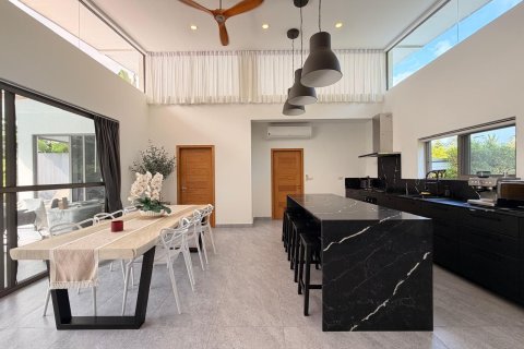 Villa in Ko Samui, Thailand 3 bedrooms № 171577 - photo 15