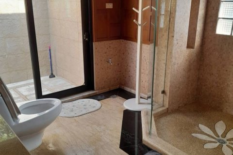 Villa à Pattaya, Thaïlande 4 chambres № 171574 - photo 16