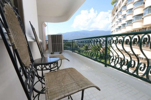 Condo in Chiang Mai, Thailand, 3 bedrooms  № 144444 - photo 17