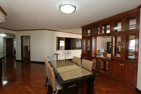 Condo in Chiang Mai, Thailand, 3 bedrooms  № 144444 - photo 14