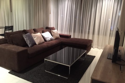 Кондоминиум с 2 спальнями в Бангкоке, Таиланд № 144147 - фото 1