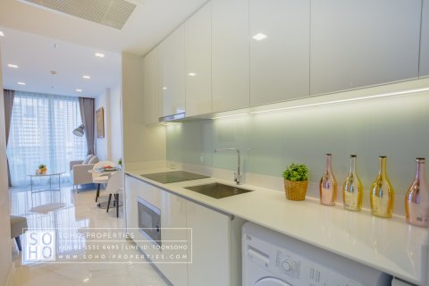 Кондоминиум с 2 спальнями в Бангкоке, Таиланд № 144148 - фото 2