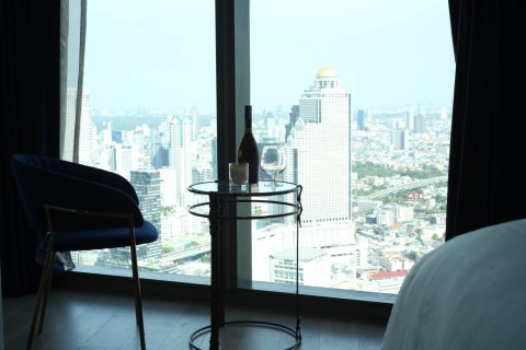 Condo in Bangkok, Thailand, 3 bedrooms  № 180914 - photo 12