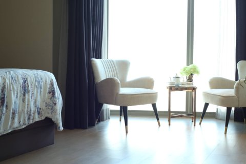 Condo in Bangkok, Thailand, 3 bedrooms  № 180914 - photo 11