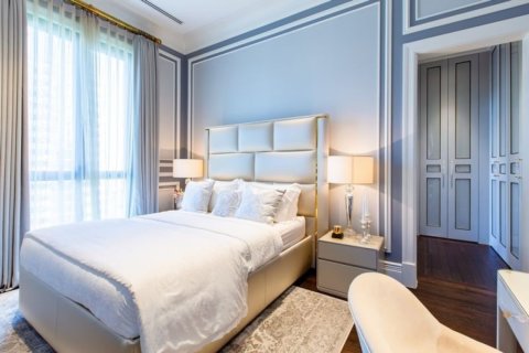 Condo in Bangkok, Thailand, 2 bedrooms  № 180916 - photo 11