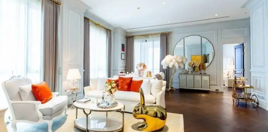 Condo in Bangkok, Thailand, 2 bedrooms  № 180916