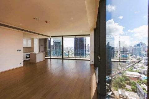 Penthouse in Bangkok, Thailand 3 bedrooms № 180918 - photo 15